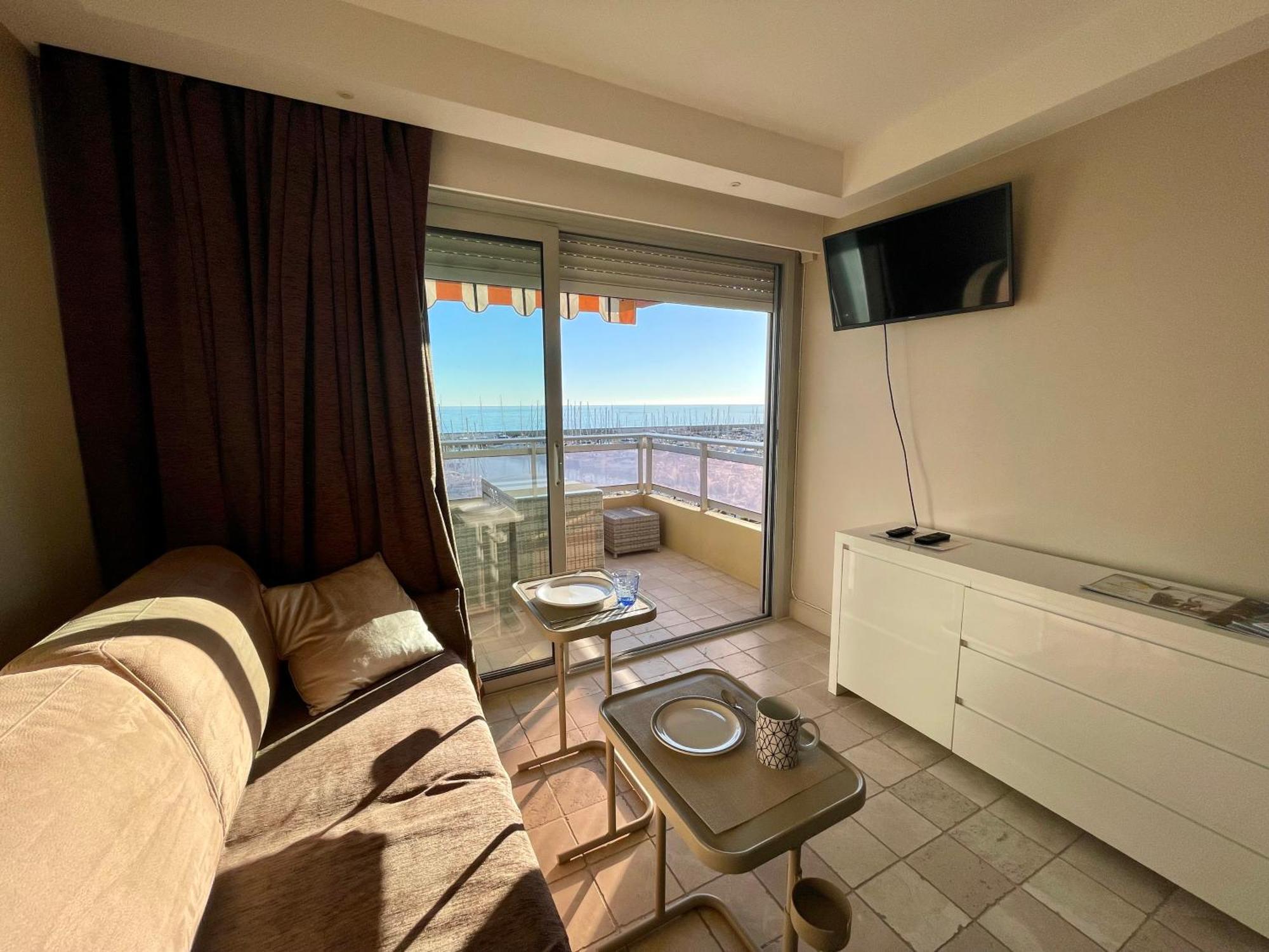 מנטון Superbe Appartement En Bord De Mer, Pres Du Centre Et Des Plages מראה חיצוני תמונה